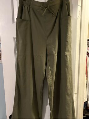 Women's Olive Wide-Leg Drawstring Trousers